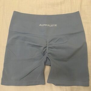 Alphalete Amplify Short - M - Ice Blue
